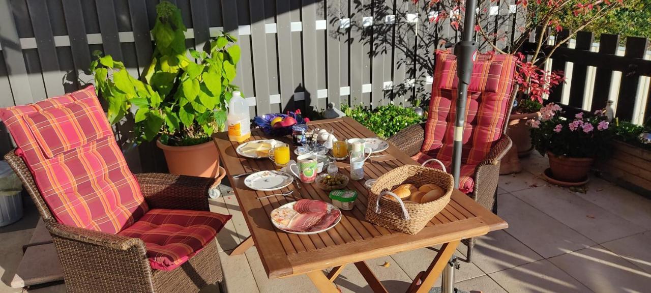 Schoene Aussicht Apartamento Nideggen Exterior foto